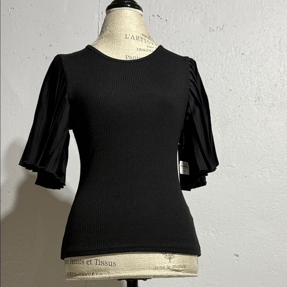 🛍️ BEBÉ Black Pleated Sleeve Blouse.